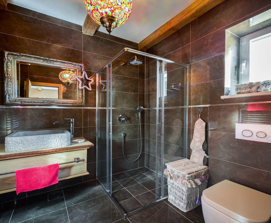 Villa Stonegate Estate - Bonus, Dvije Vile Jedna Cijena! Опатия Екстериор снимка